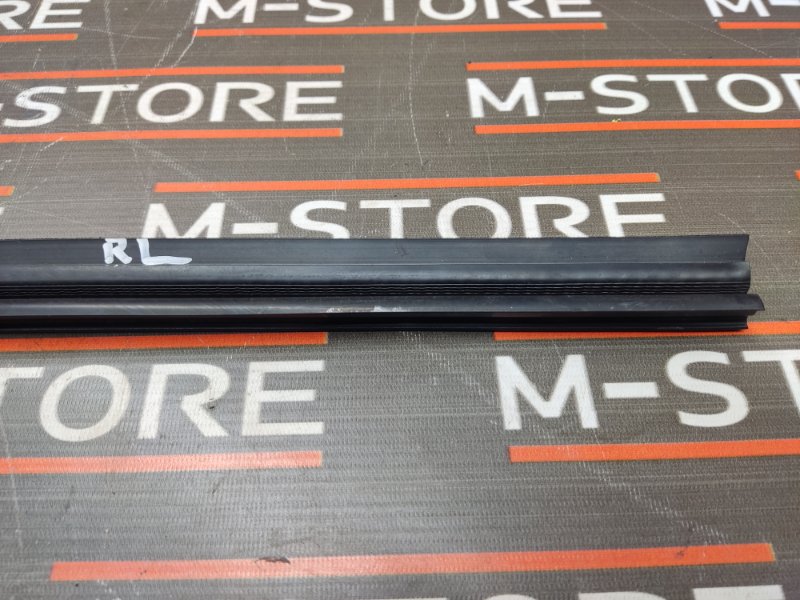 уплотнитель стекла двери, 340 рублей, Красноярск