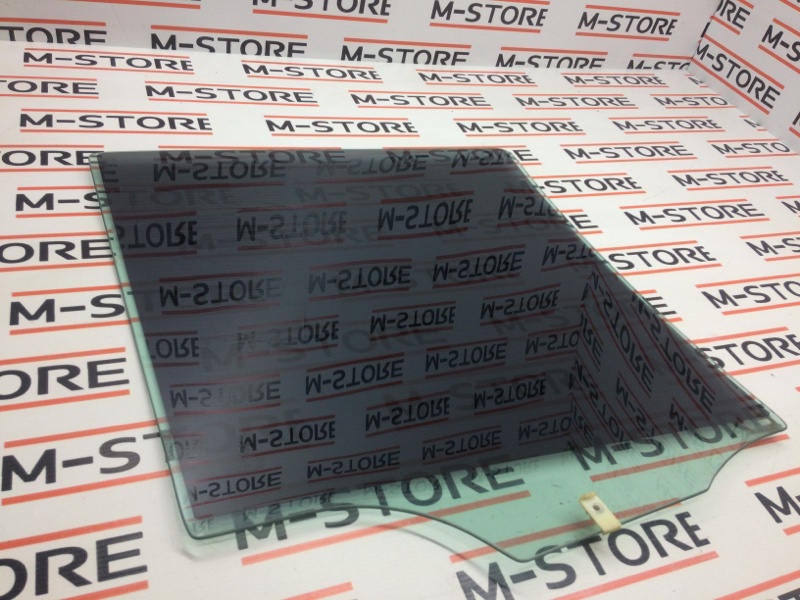 Стекло боковое, 700 рублей, Красноярск