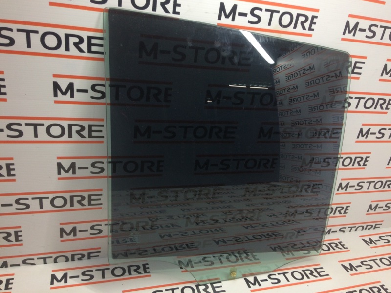 Стекло боковое, 700 рублей, Красноярск