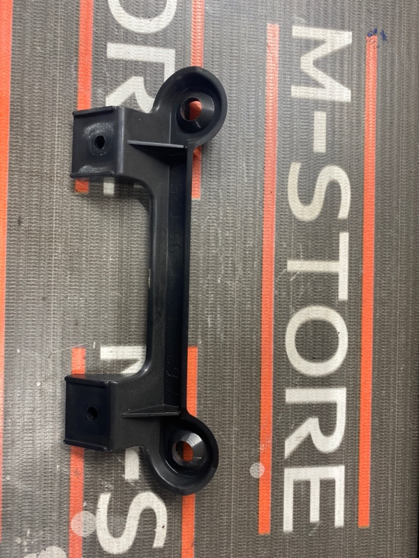 кронштейн, 430 рублей, Красноярск