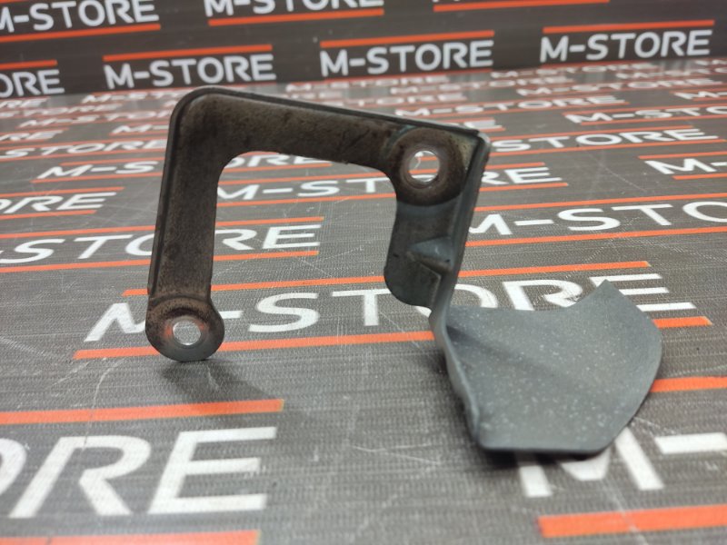 Кронштейн главного тормозного цилиндра, 290 рублей, Красноярск