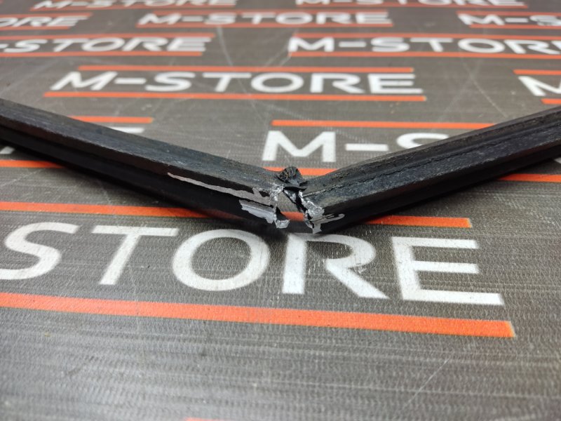 Уплотнитель капота, 190 рублей, Красноярск