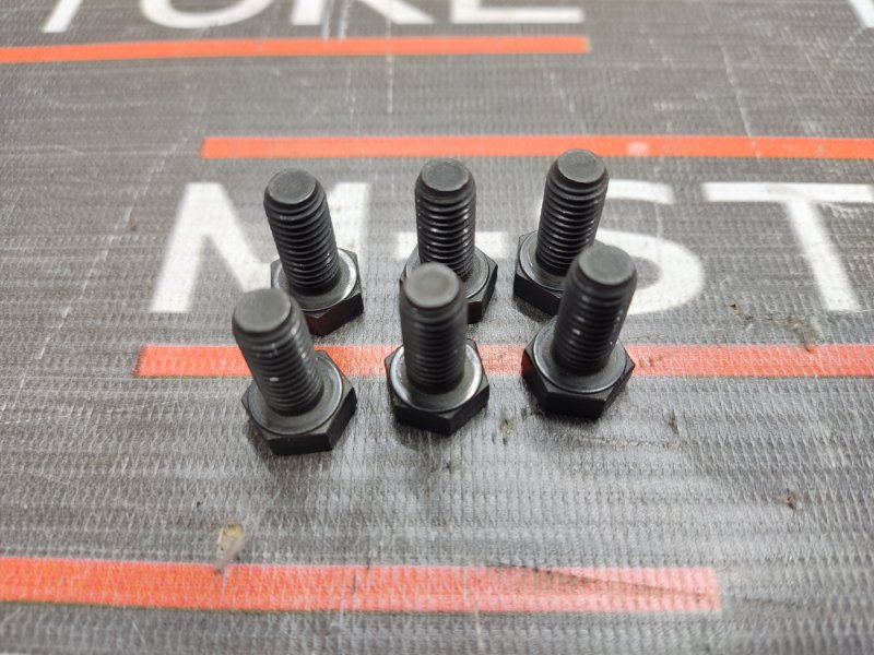 болт гидротрансформатора, 300 рублей, Красноярск