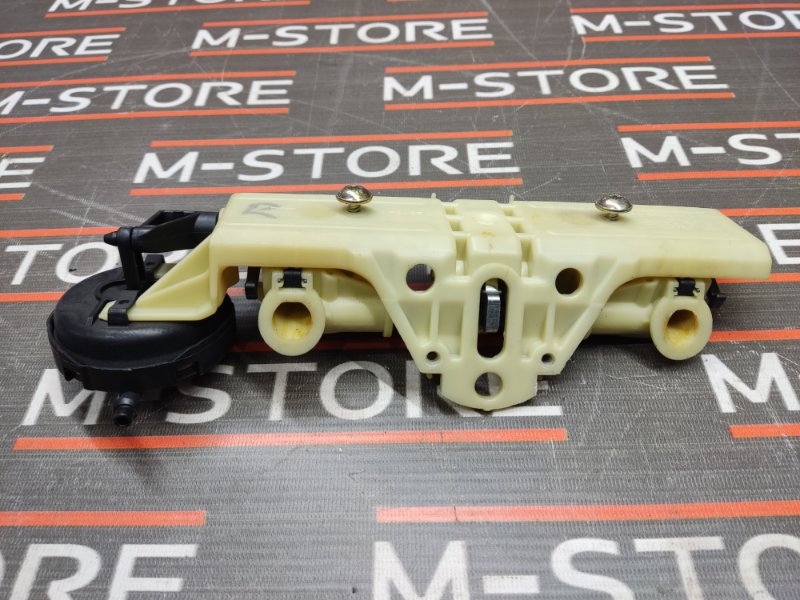 механизм складывания подголовника, 340 рублей, Красноярск