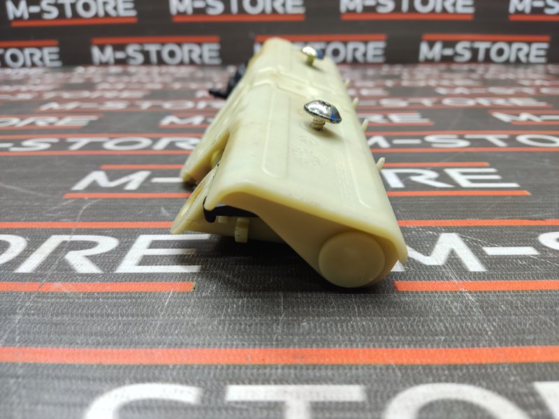 механизм складывания подголовника, 340 рублей, Красноярск