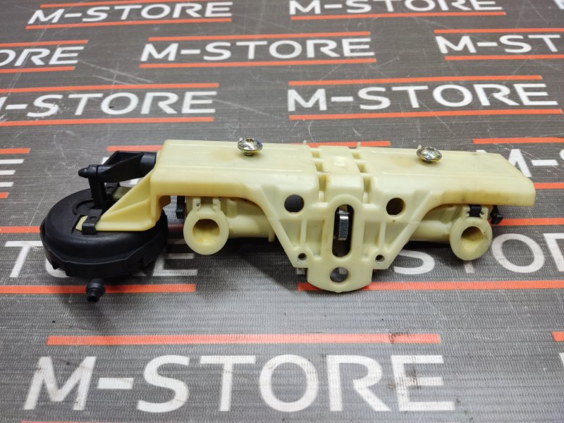 механизм складывания подголовника, 340 рублей, Красноярск