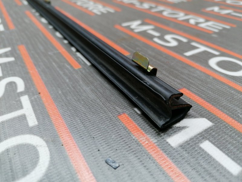 уплотнитель стекла двери, 340 рублей, Красноярск