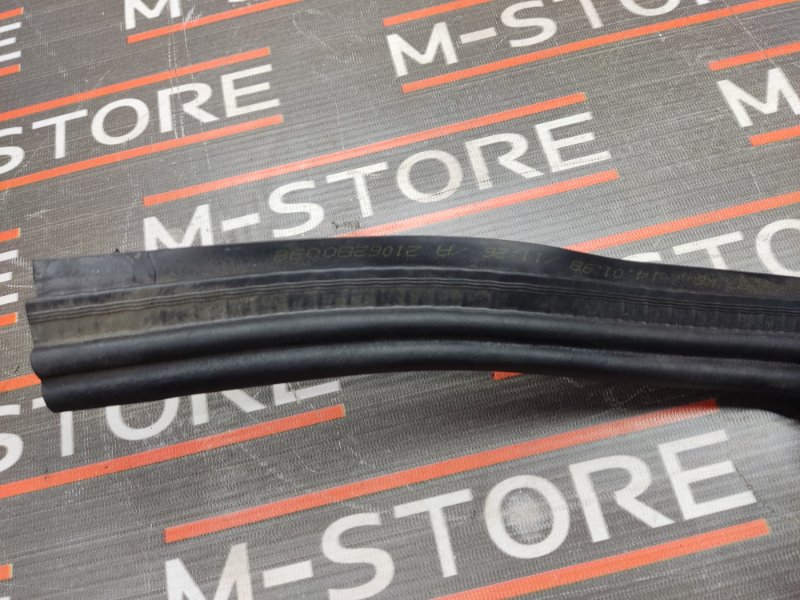 Уплотнитель капота, 510 рублей, Красноярск