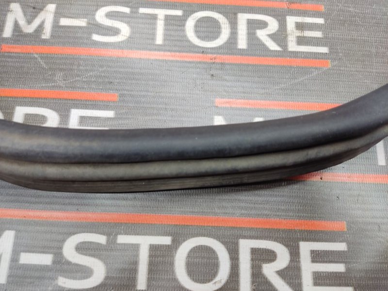 Уплотнитель капота, 510 рублей, Красноярск