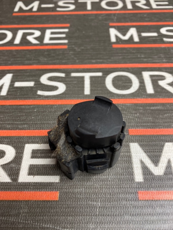 кнопка кикдауна, 300 рублей, Красноярск