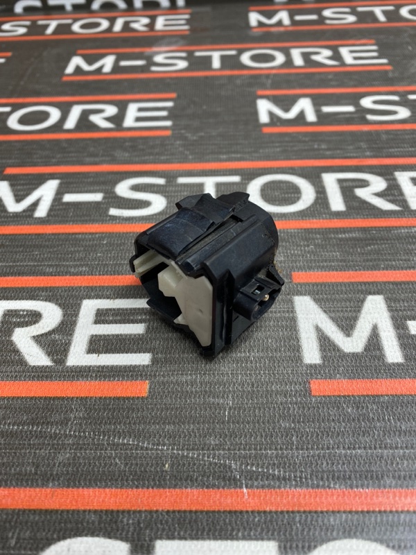 кнопка кикдауна, 300 рублей, Красноярск