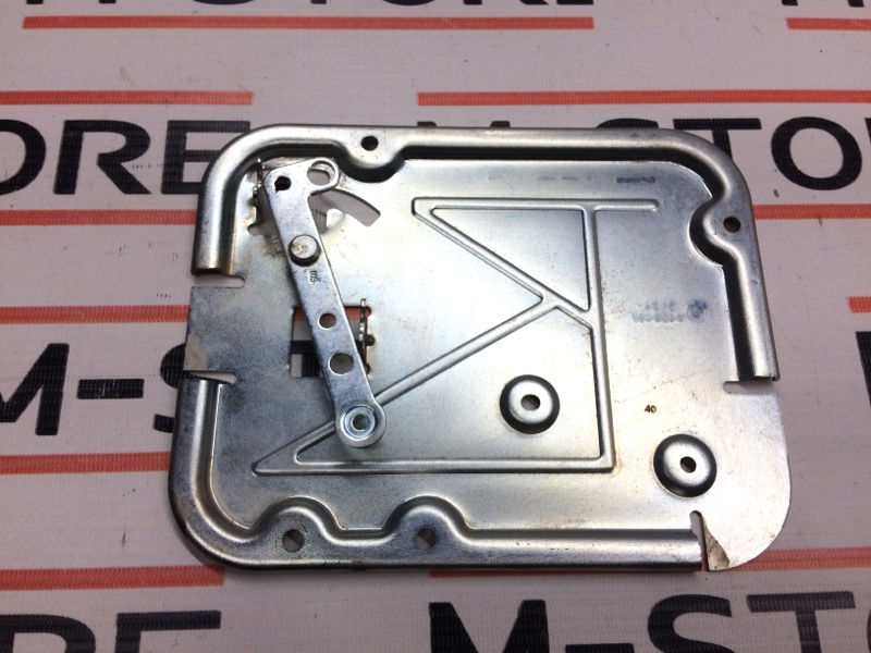 кронштейн замка багажника, 300 рублей, Красноярск