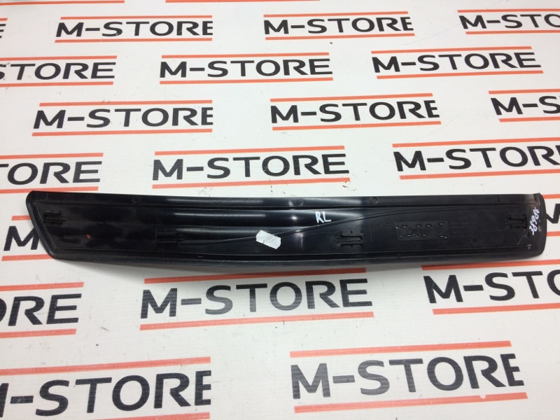 Накладка на порог салона, 350 рублей, Красноярск