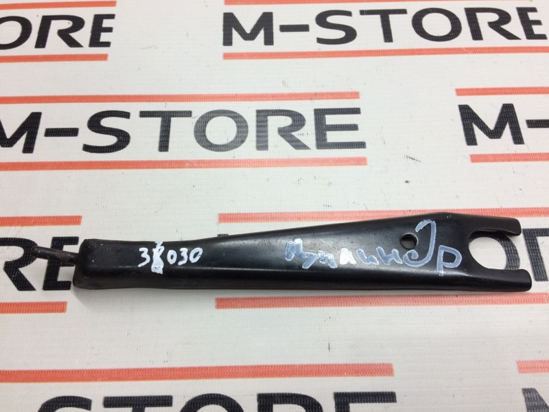 Кронштейн главного тормозного цилиндра, 300 рублей, Красноярск