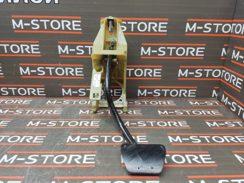 педаль тормоза, 670 рублей, Красноярск