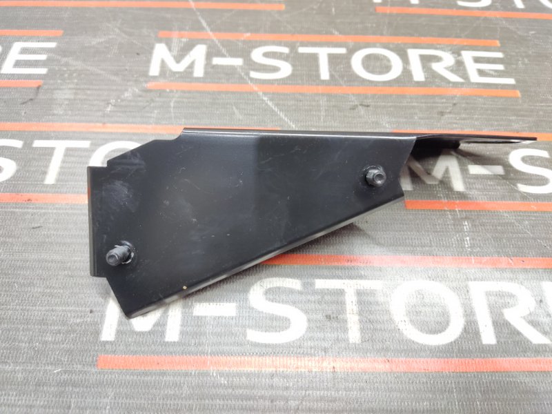 Кронштейн датчика положения крышки багажника, 300 рублей, Красноярск