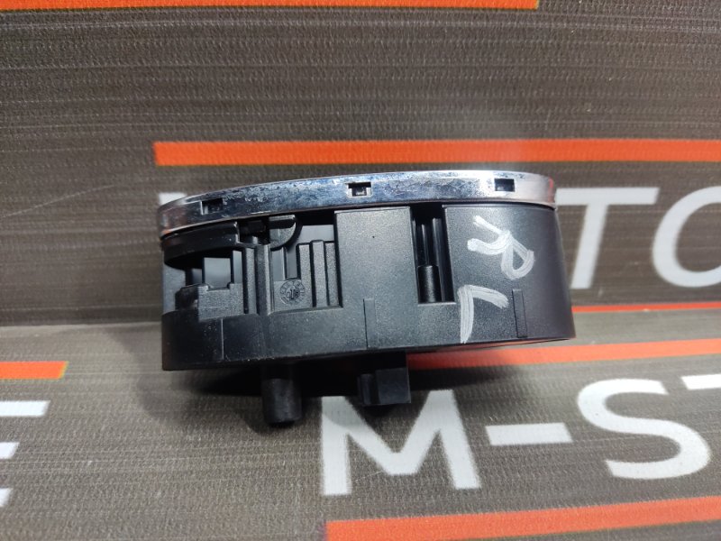 кнопка стеклоподъемника, 300 рублей, Красноярск