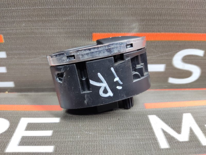 Кнопка открывания багажника, 300 рублей, Красноярск