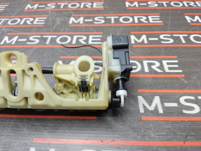 механизм складывания подголовника, 340 рублей, Красноярск