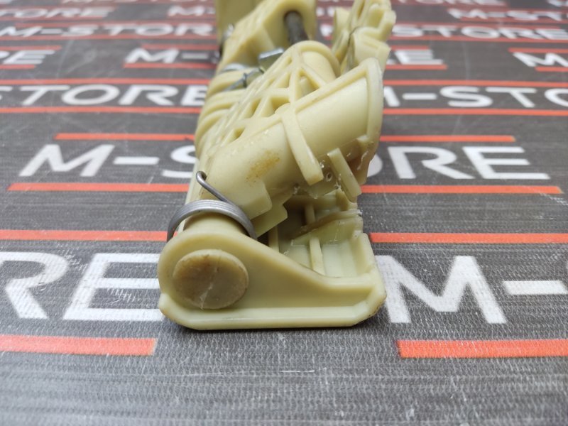 механизм складывания подголовника, 340 рублей, Красноярск