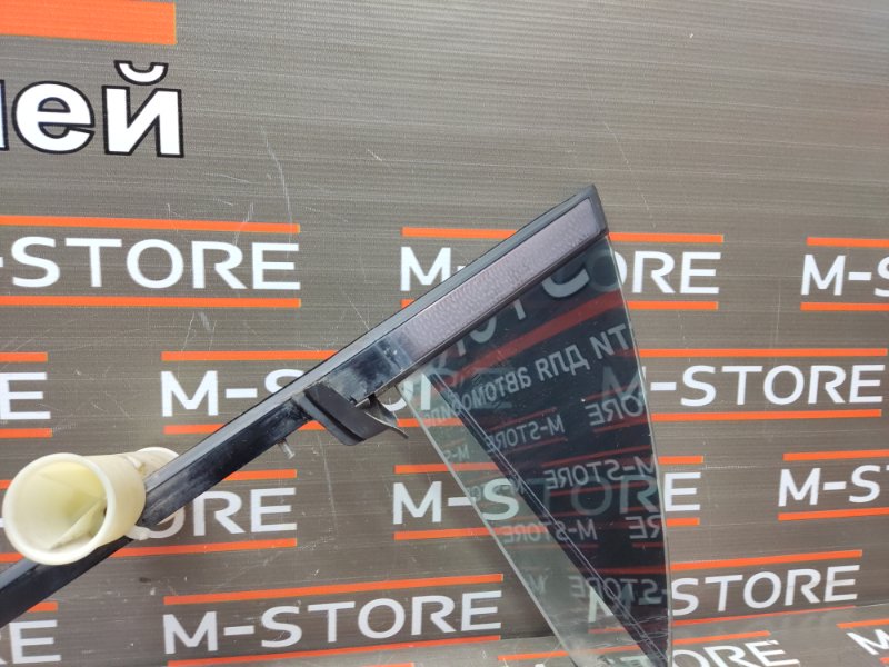 форточка двери, 980 рублей, Красноярск