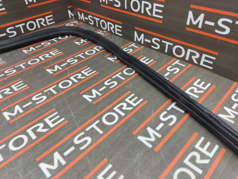 Уплотнитель капота, 340 рублей, Красноярск