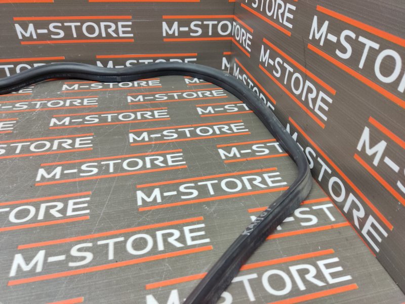 Уплотнитель капота, 340 рублей, Красноярск