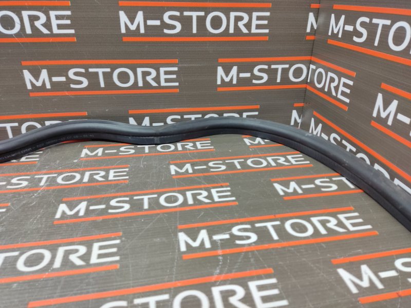 Уплотнитель капота, 340 рублей, Красноярск