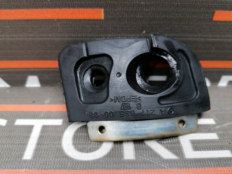 кронштейн, 300 рублей, Красноярск