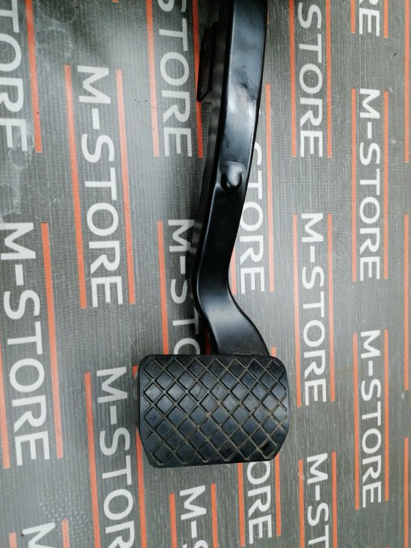 педаль тормоза, 350 рублей, Красноярск