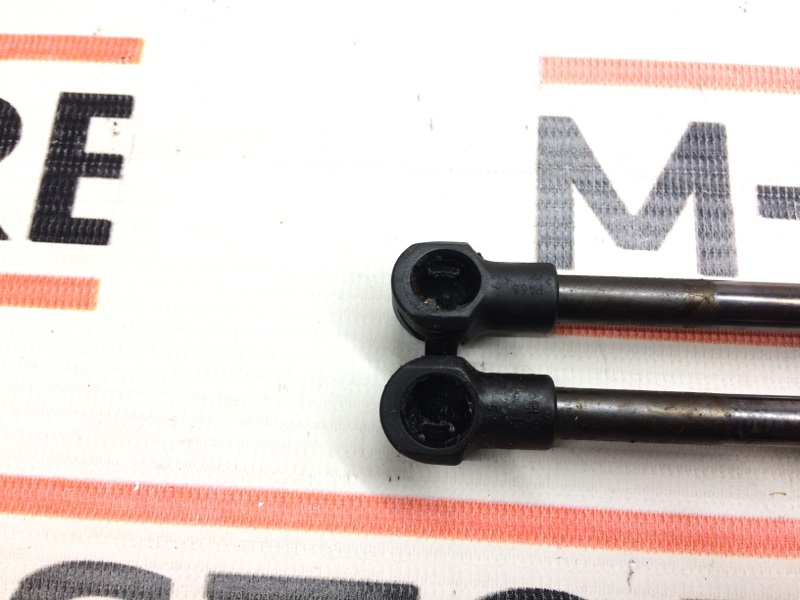 Амортизатор стекла багажника, 1000 рублей, Красноярск