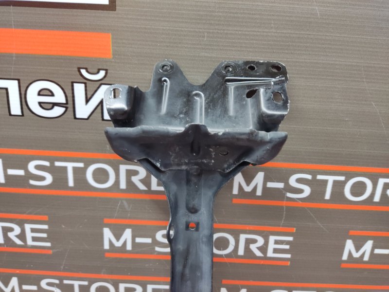 Кронштейн замка капота, 340 рублей, Красноярск