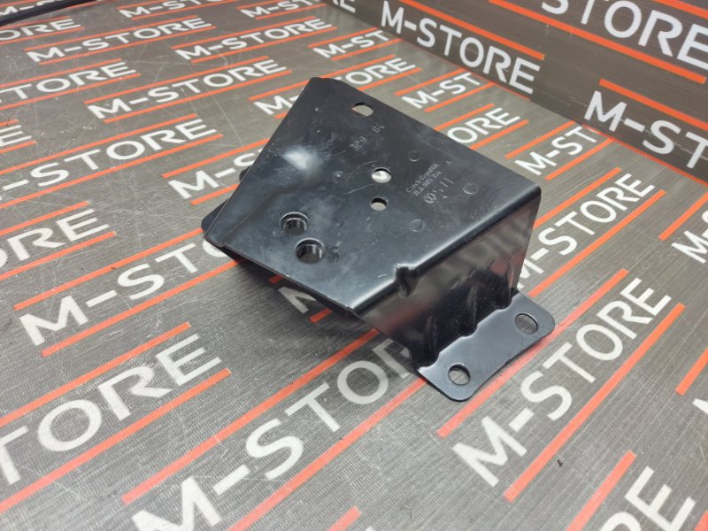 Кронштейн сиденья, 300 рублей, Красноярск