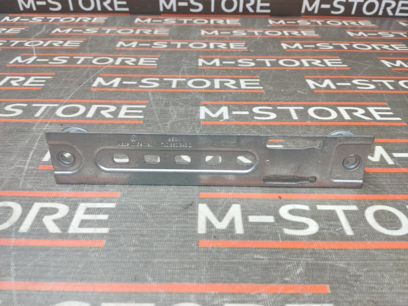 Крепление ремня безопасности, 300 рублей, Красноярск