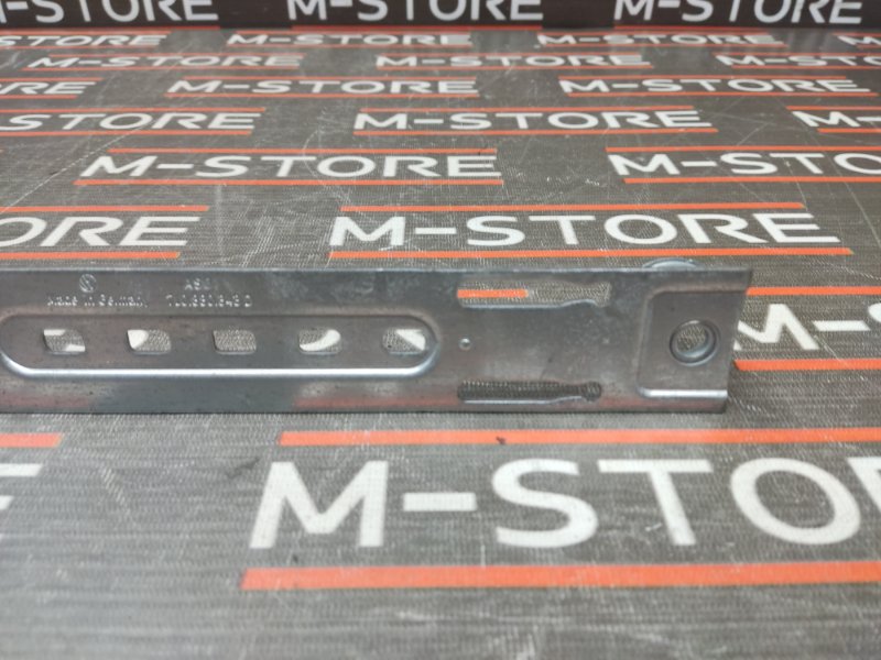 Крепление ремня безопасности, 300 рублей, Красноярск