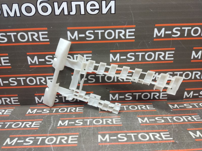 Кронштейн обшивки, 300 рублей, Красноярск