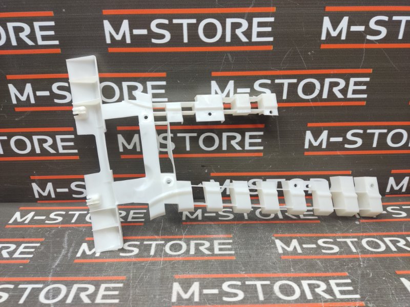 Кронштейн обшивки, 300 рублей, Красноярск