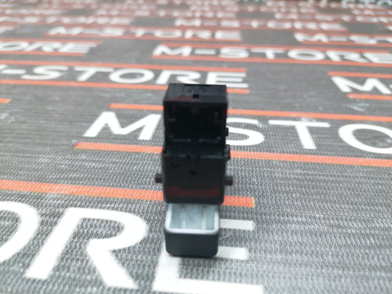 Кнопка центрального замка, 100 рублей, Красноярск