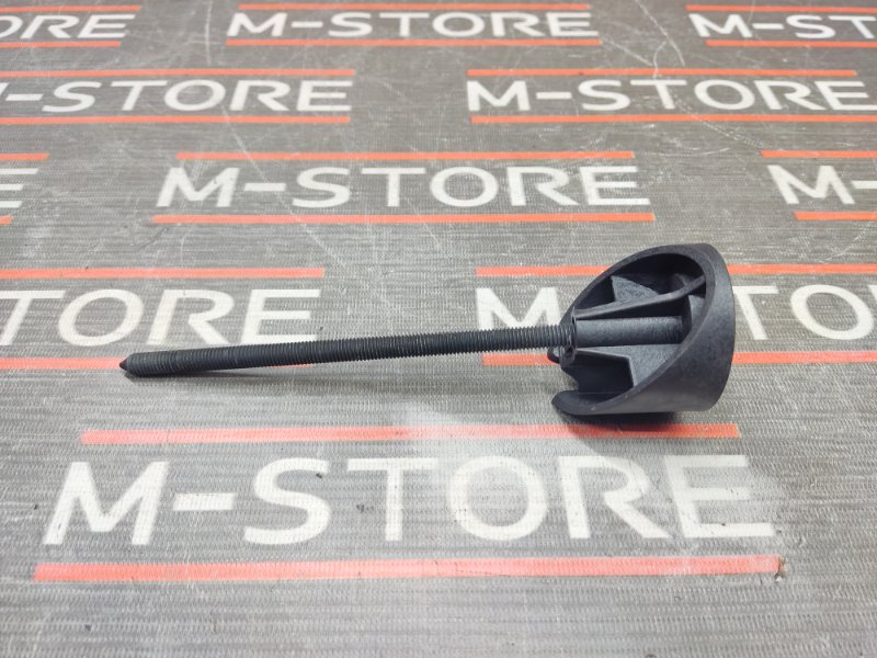 болт крепления запасного колеса, 300 рублей, Красноярск