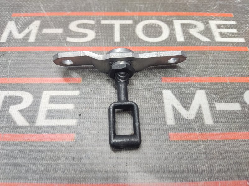 Замок стекла багажника, 350 рублей, Красноярск