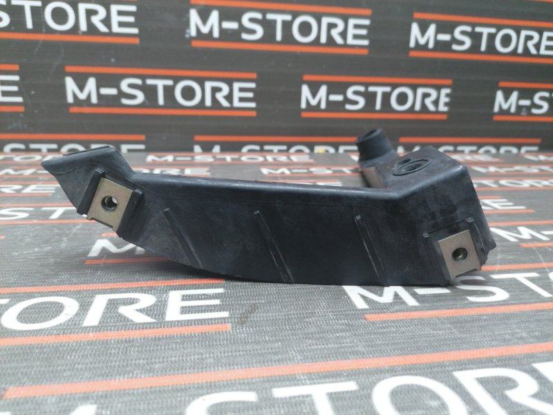 крепление бампера, 200 рублей, Красноярск