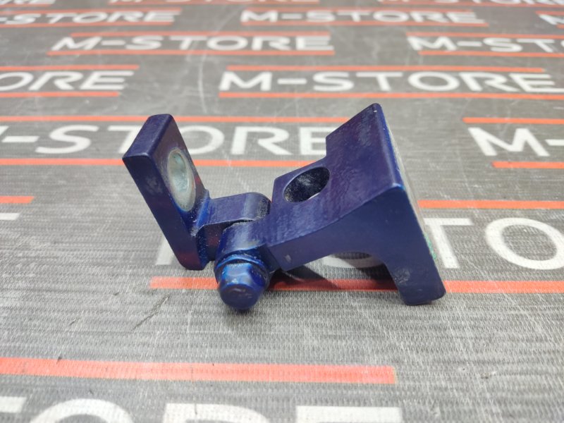 петля двери, 670 рублей, Красноярск