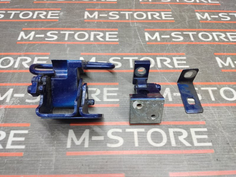 петля двери, 670 рублей, Красноярск