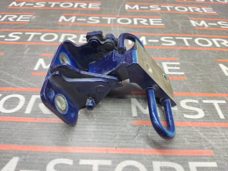 петля двери, 670 рублей, Красноярск