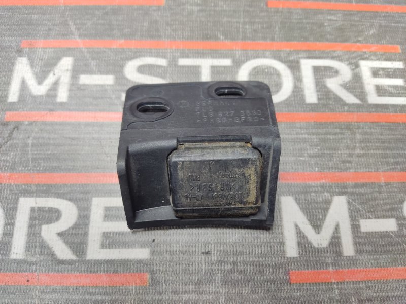 Отбойник двери багажника, 190 рублей, Красноярск