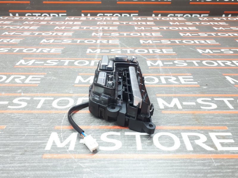 блок управления сиденьем, 2500 рублей, Красноярск