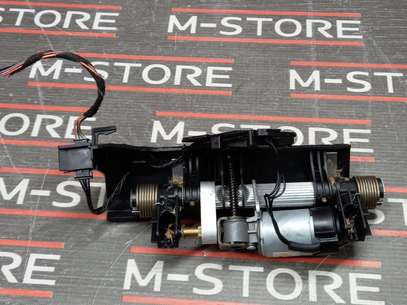 механизм складывания подголовника, 450 рублей, Красноярск