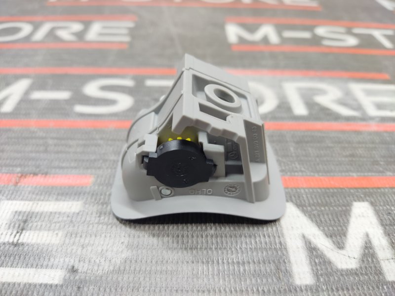 Крючки салона, 200 рублей, Красноярск