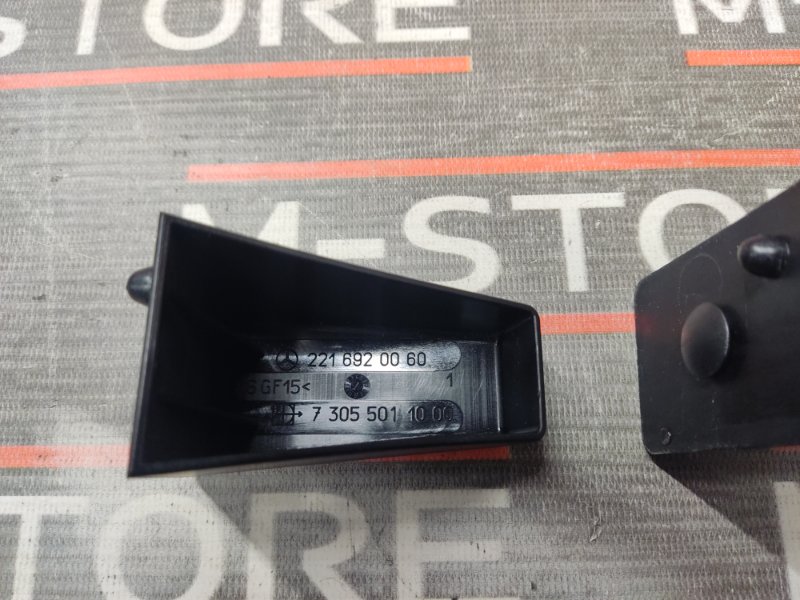 Кронштейн полки багажника, 340 рублей, Красноярск