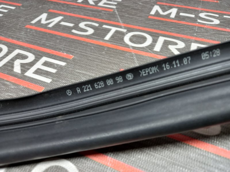 Уплотнитель капота, 450 рублей, Красноярск